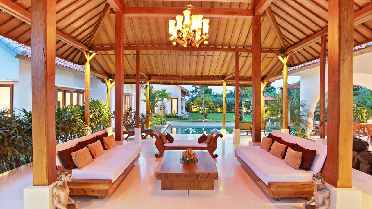 Photo of Patio Balcony in Tumbak Bayuh