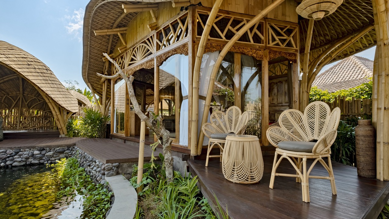 Photo of Patio Balcony in Sambahan