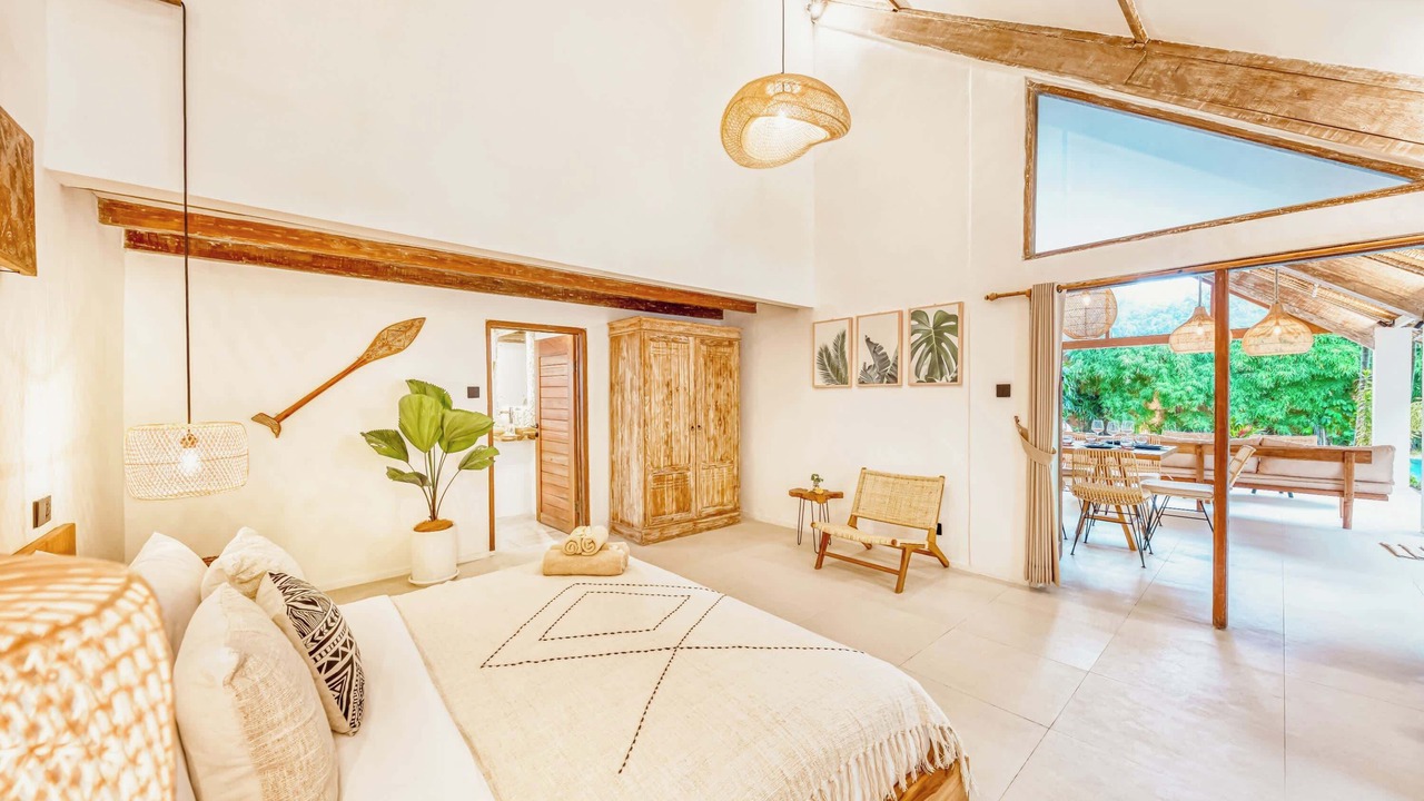 Photo of Bedroom in Drupadi