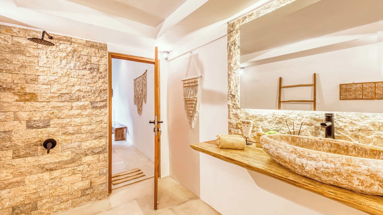 Photo of Bathroom in Drupadi
