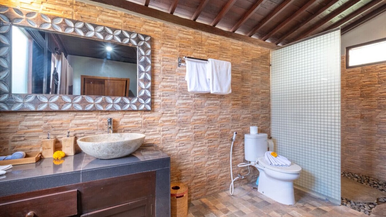 Photo of Bathroom in Singakerta