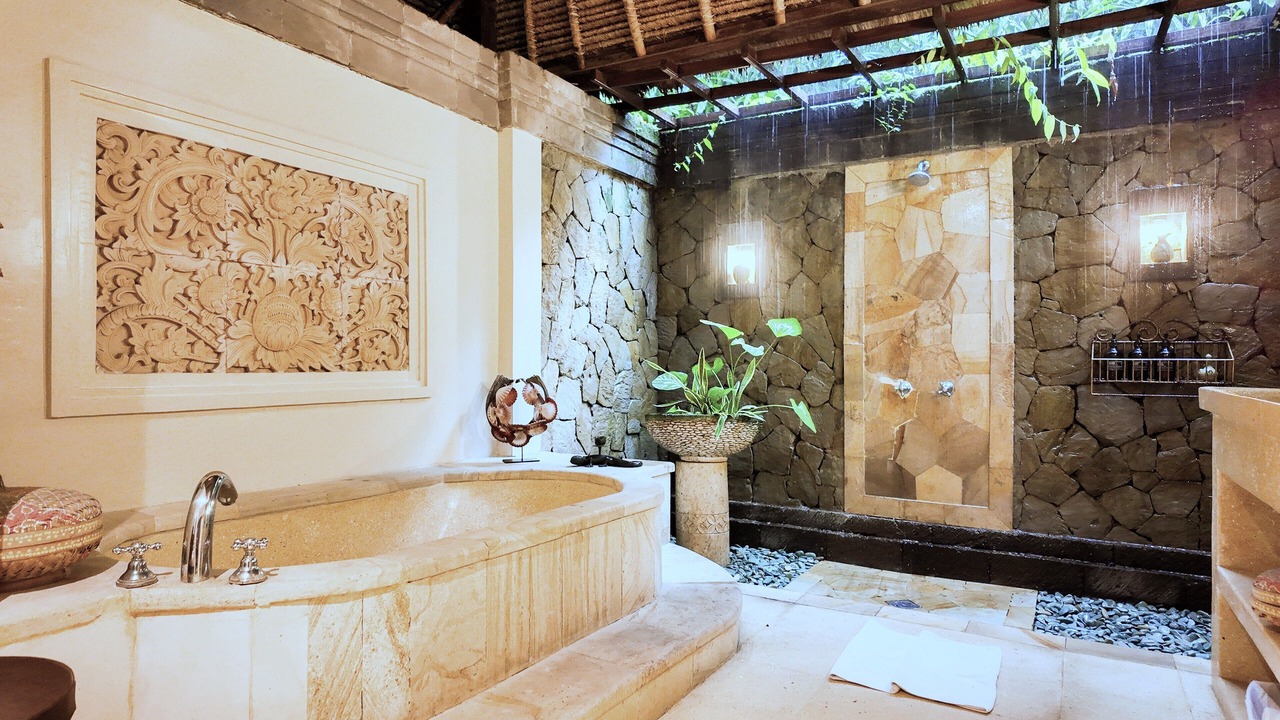 Photo of Bathroom in Sayan