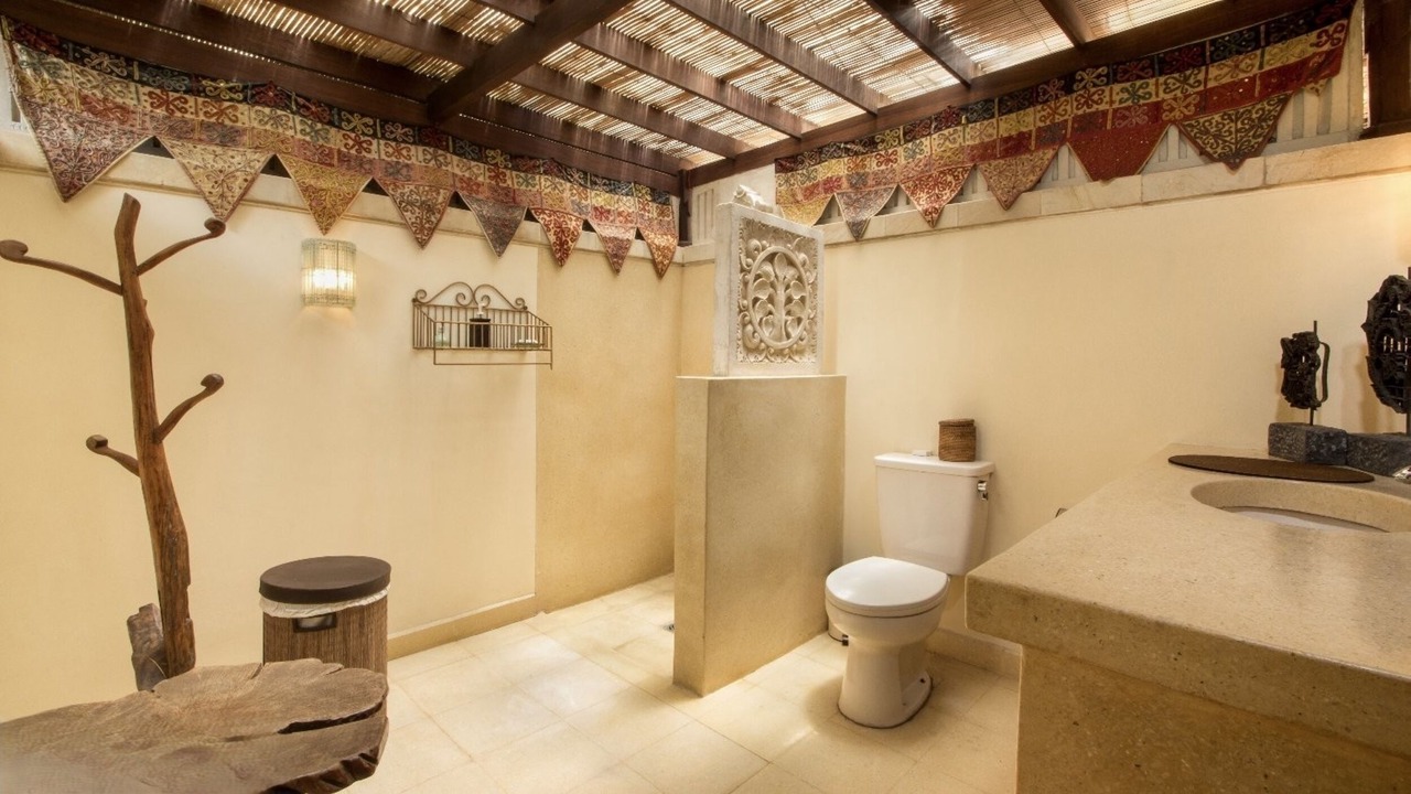 Photo of Bathroom in Sayan