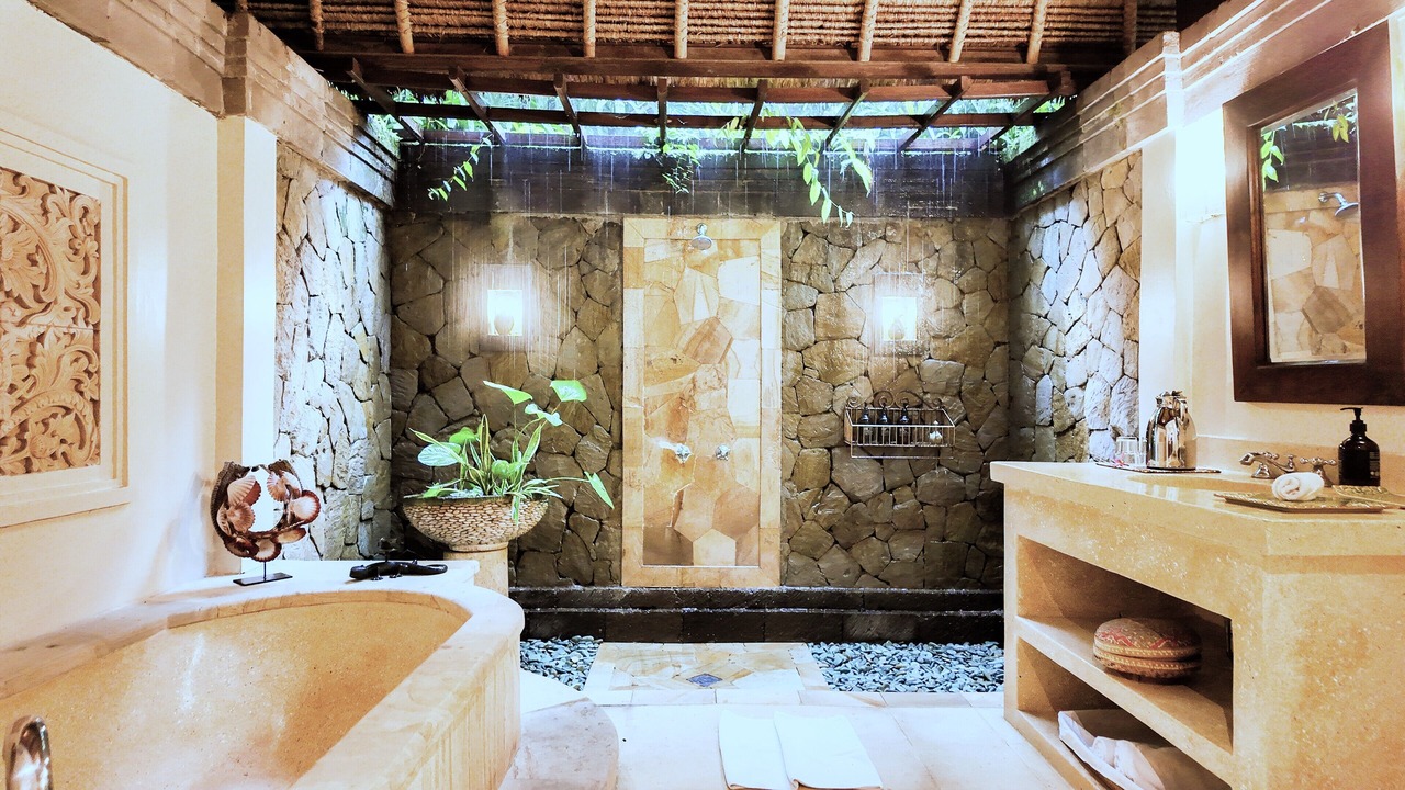 Photo of Bathroom in Sayan