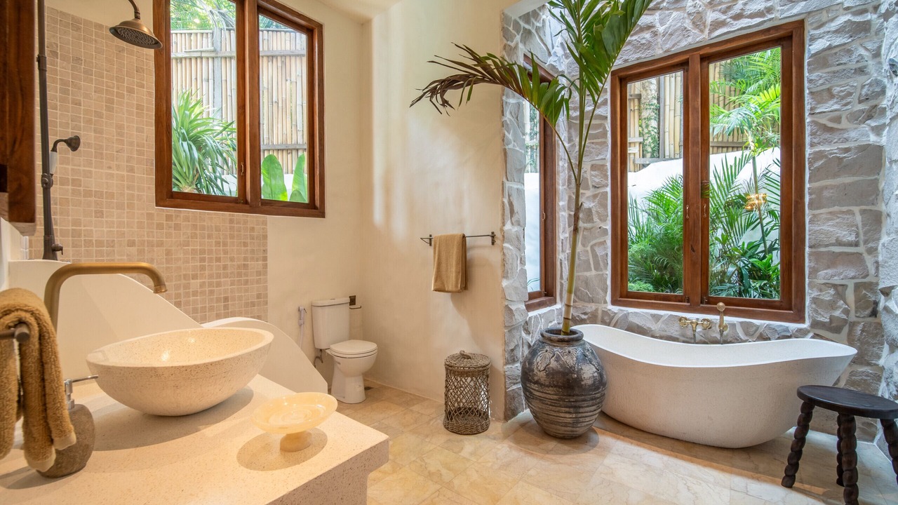 Photo of Bathroom in Tumbak Bayuh
