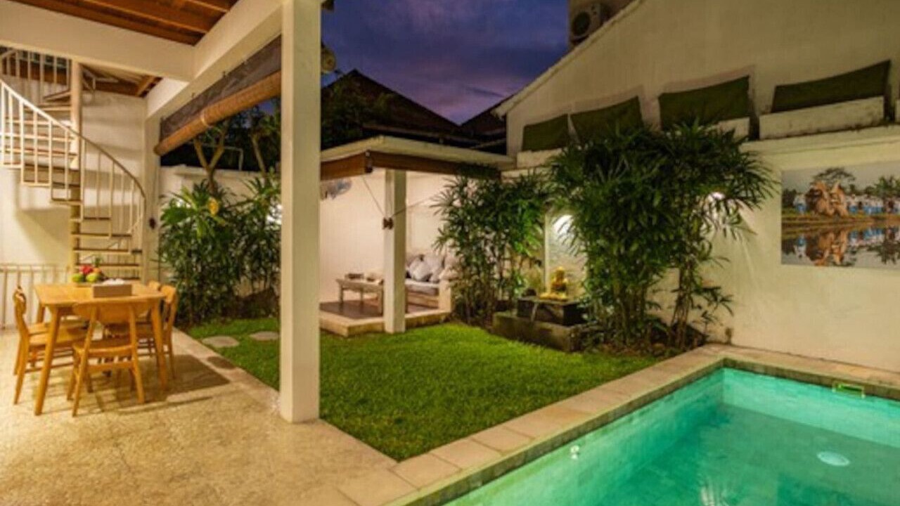 Photo of Outdoor in Sunset Road