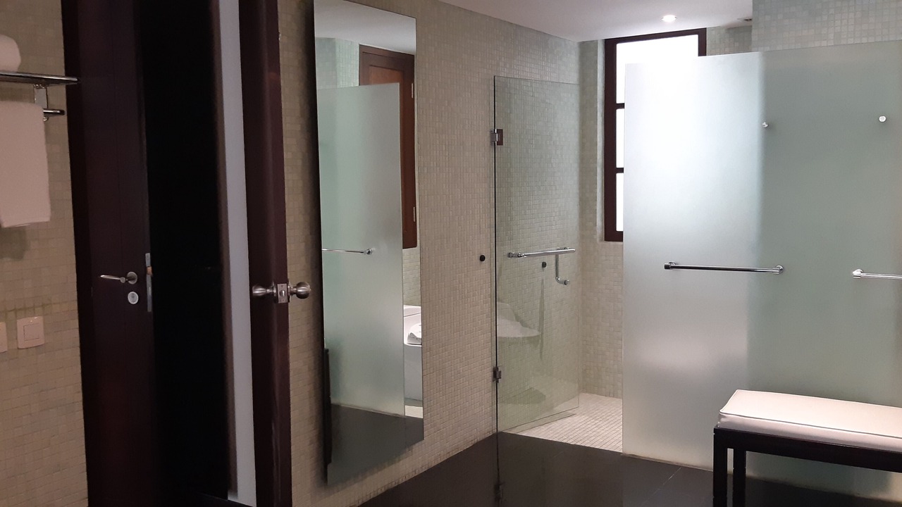 Photo of Bathroom in Mumbul