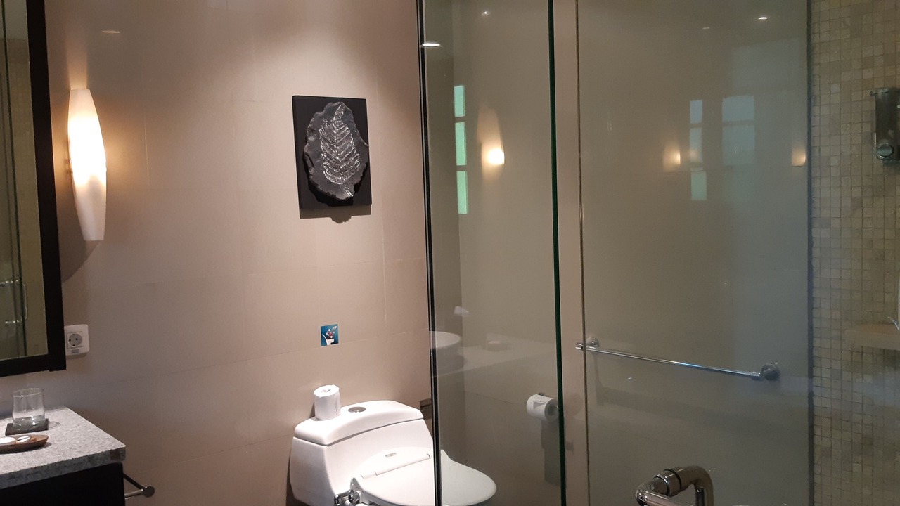 Photo of Bathroom in Mumbul