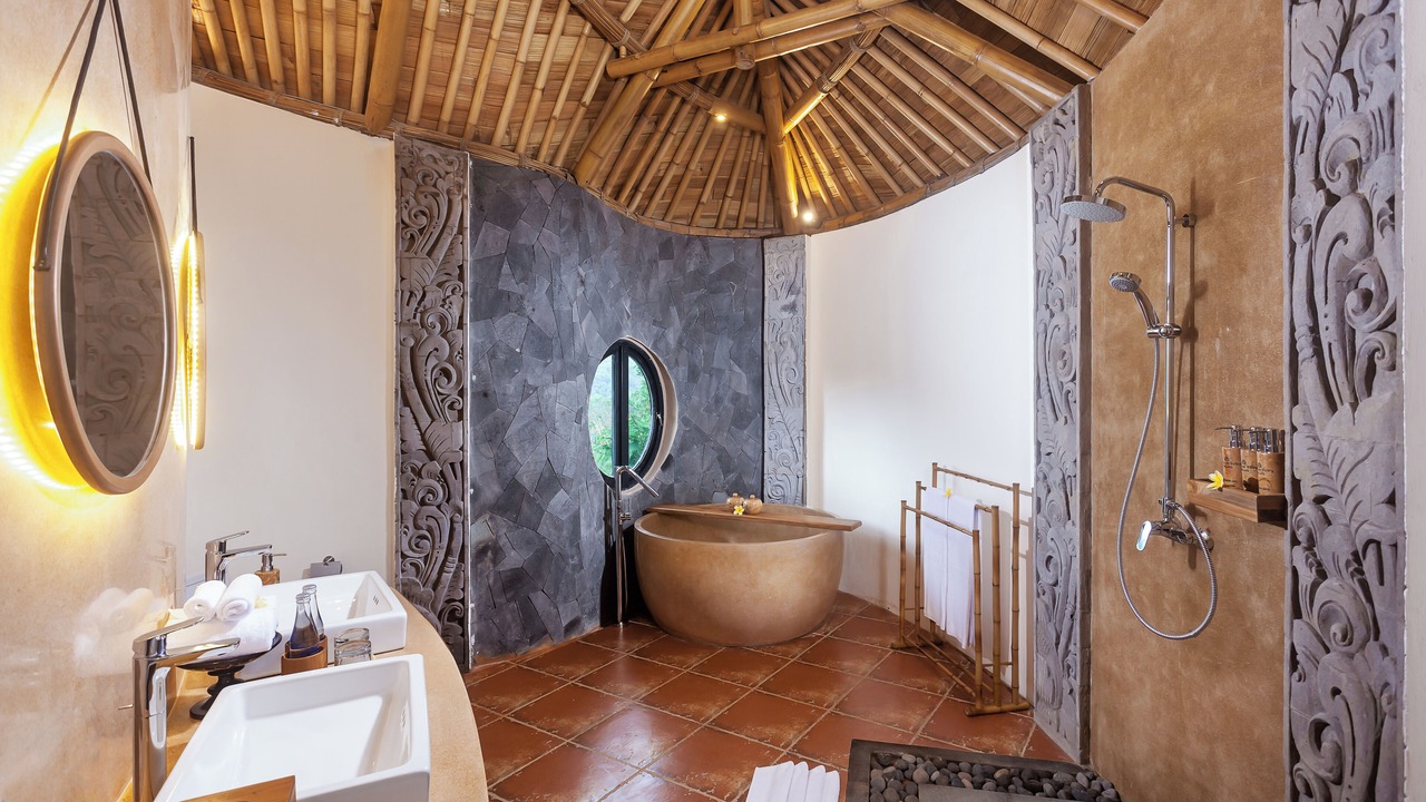 Photo of Bathroom in Susut