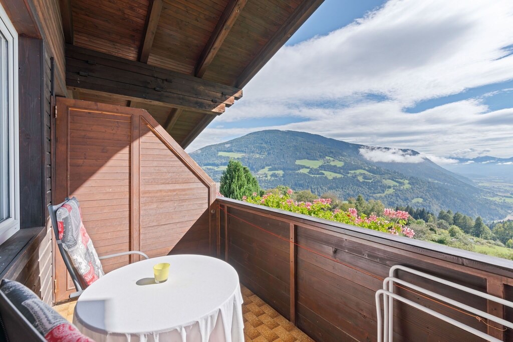 Photo of Patio Balcony in Verditz