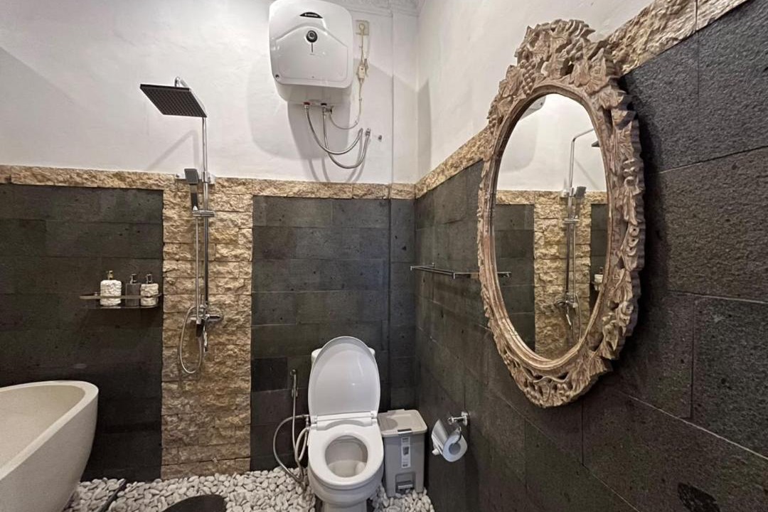 Photo of Bathroom in Celuk