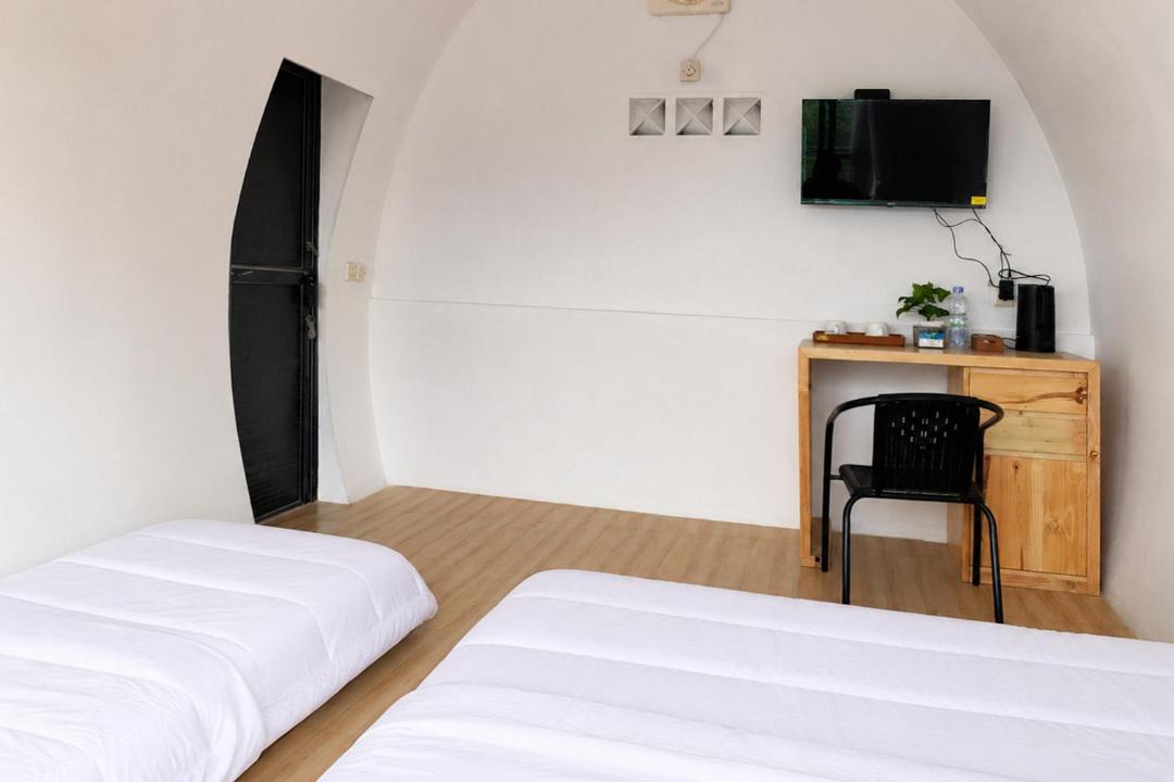 Photo of Bedroom in Pamijahan