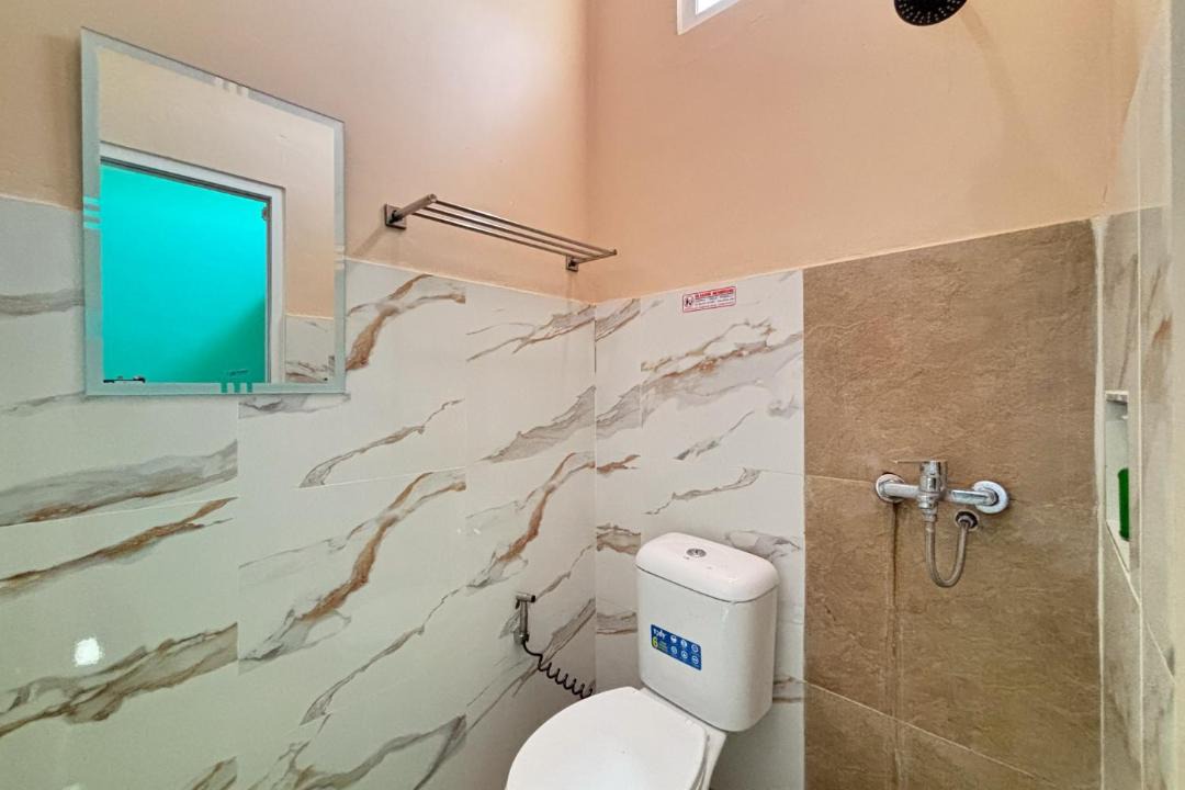 Photo of Bathroom in Madiun