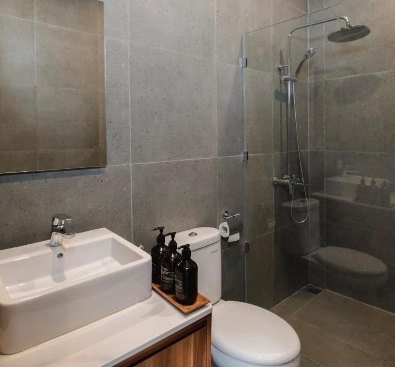 Photo of Bathroom in Kampial