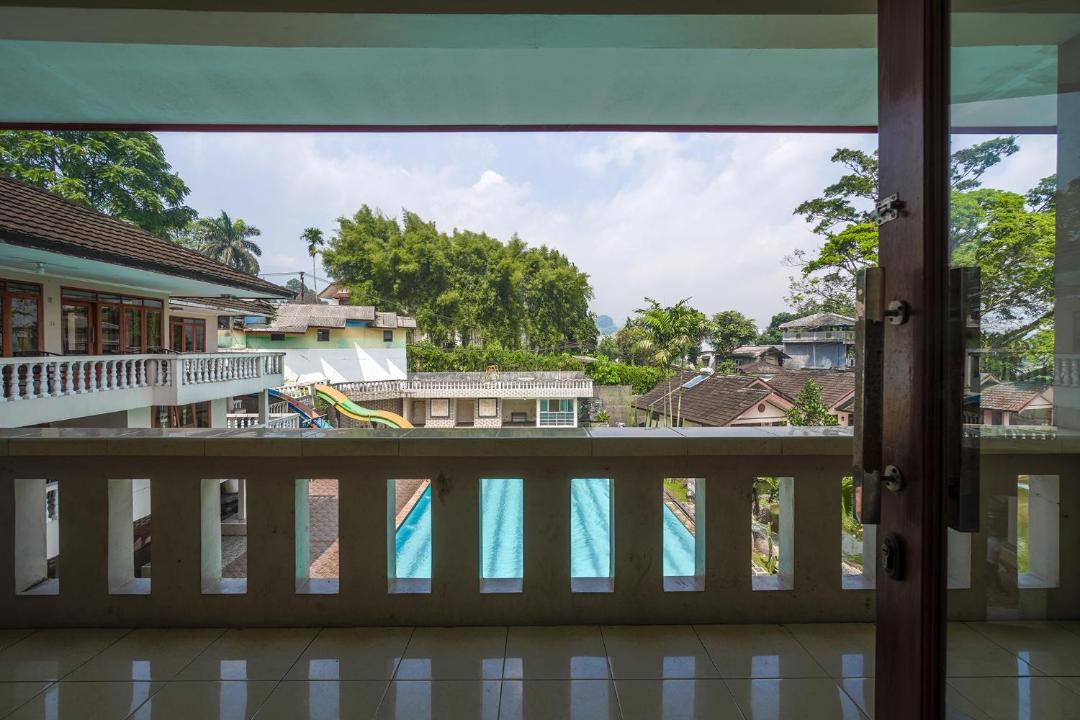 Photo of Patio Balcony in Cisarua