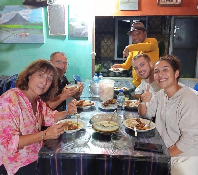 Photo of Others in Moni