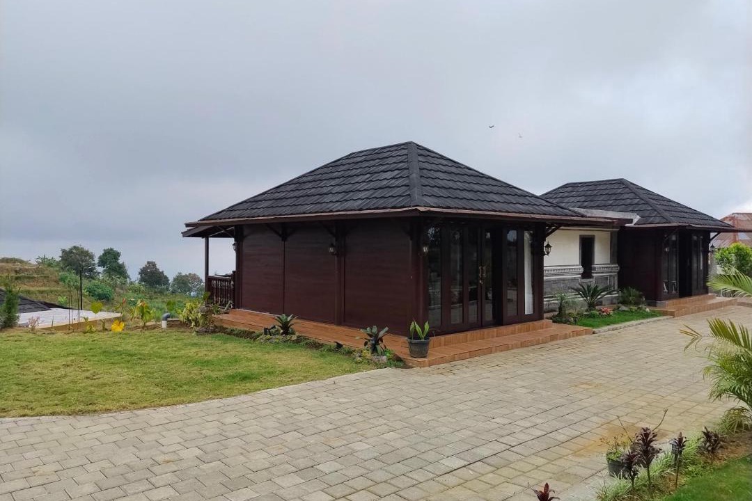 Photo of Others in Munduk