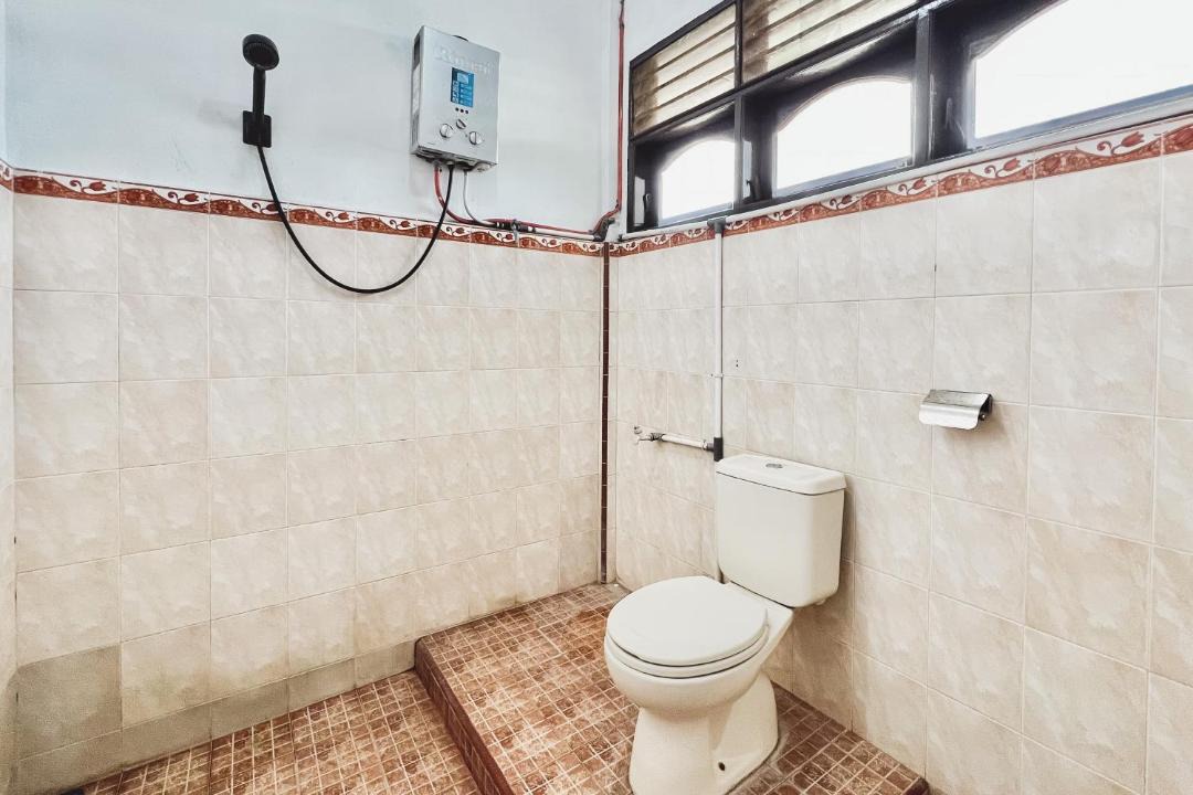 Photo of Bathroom in Berastagi