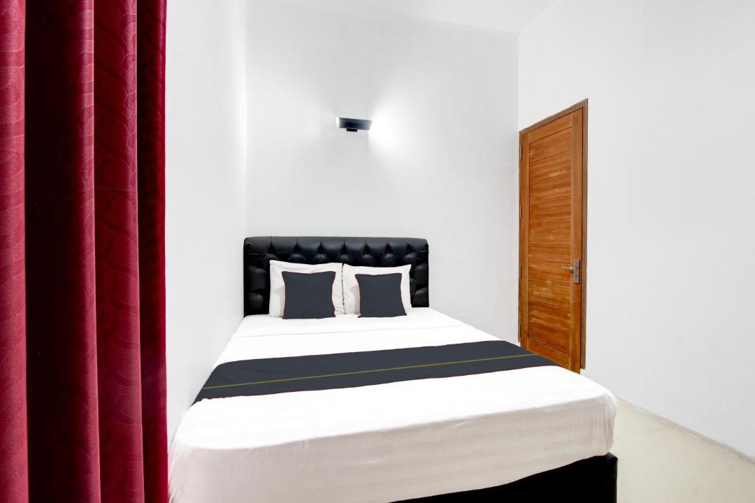 Photo of Bedroom in Dieng Kulon