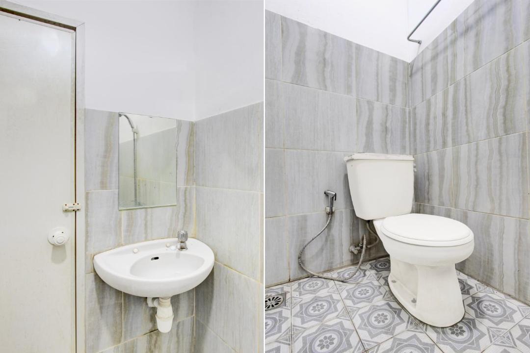 Photo of Bathroom in West Semarang