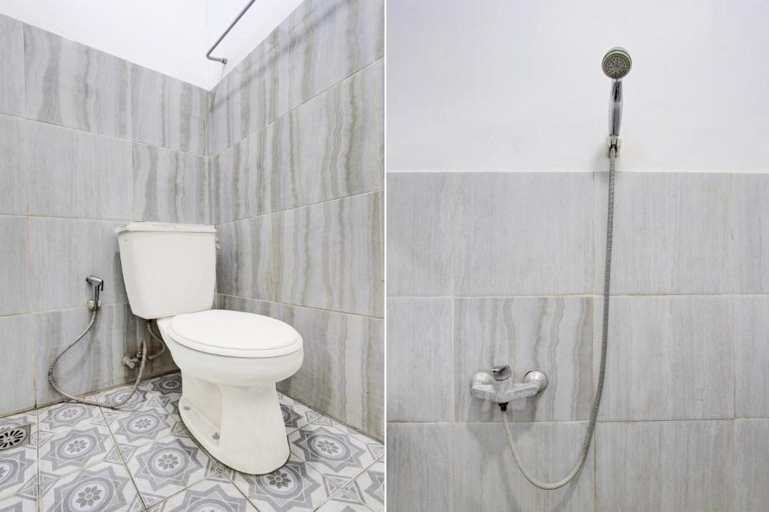 Photo of Bathroom in West Semarang