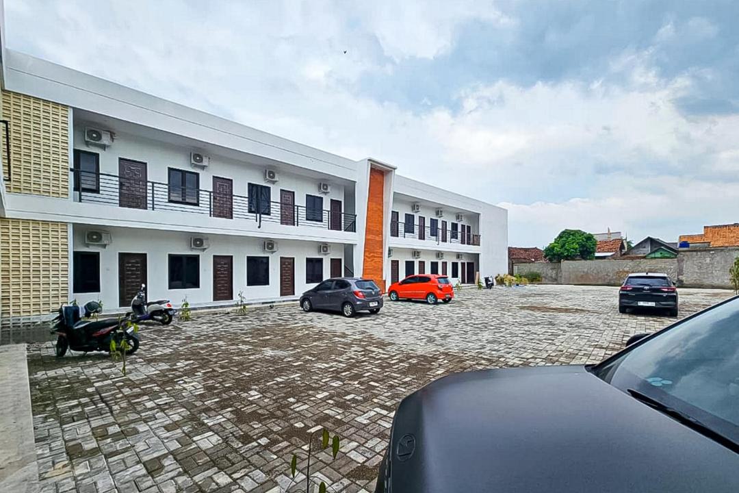 Photo of Buildings in Serang