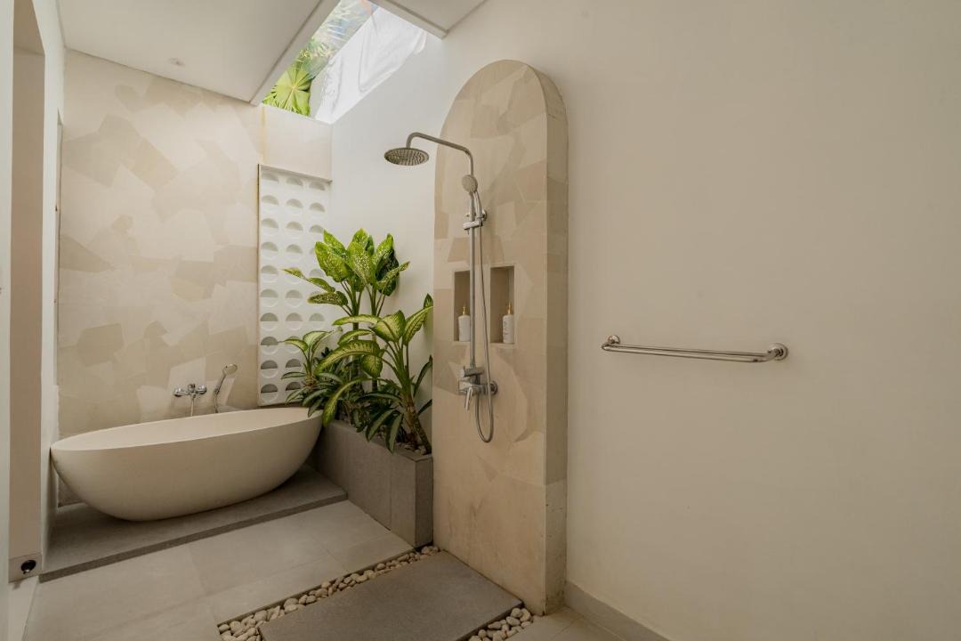 Photo of Bathroom in Padangsambian Klod