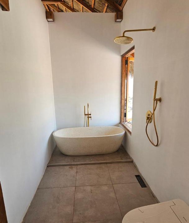 Photo of Bathroom in Mamboro
