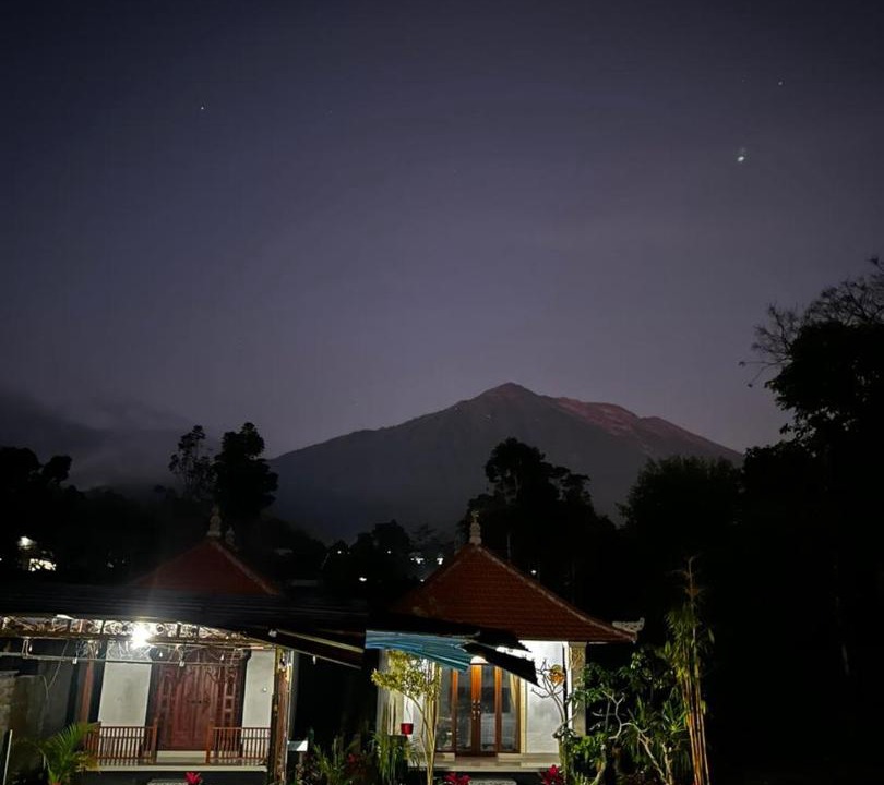 Photo of Others in Besakih