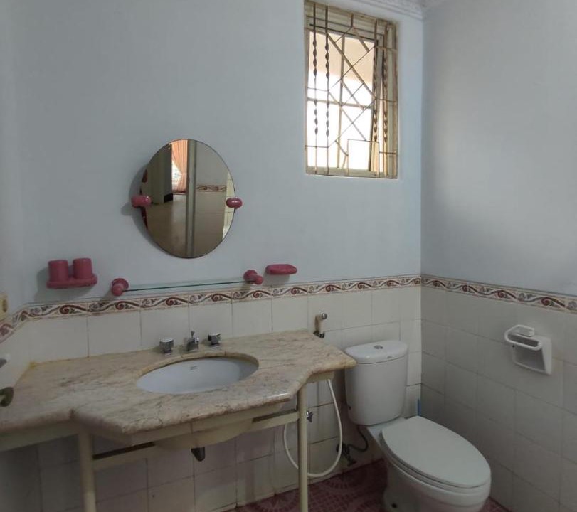 Photo of Bathroom in Citaringgul