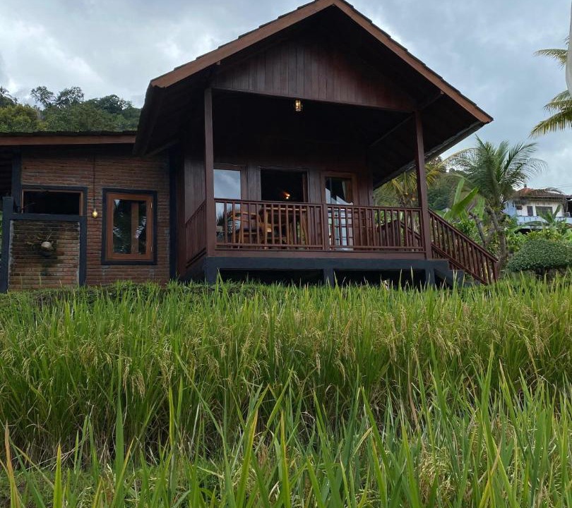 Photo of Others in Munduk