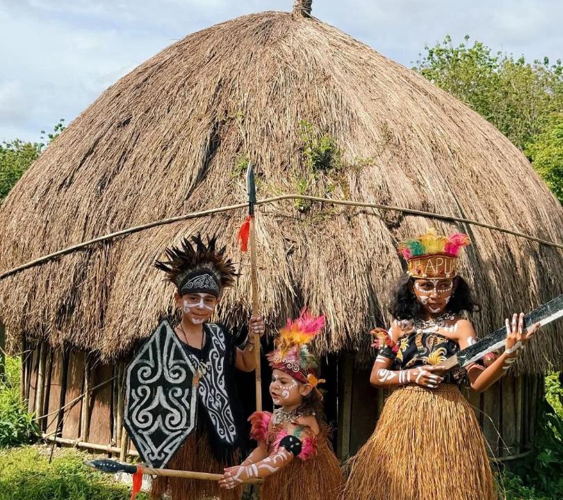 Photo of Others in Klamono