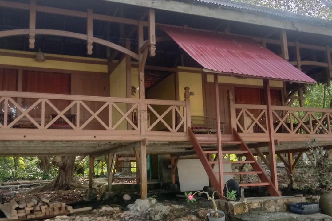 Photo of Others in Hoga Island