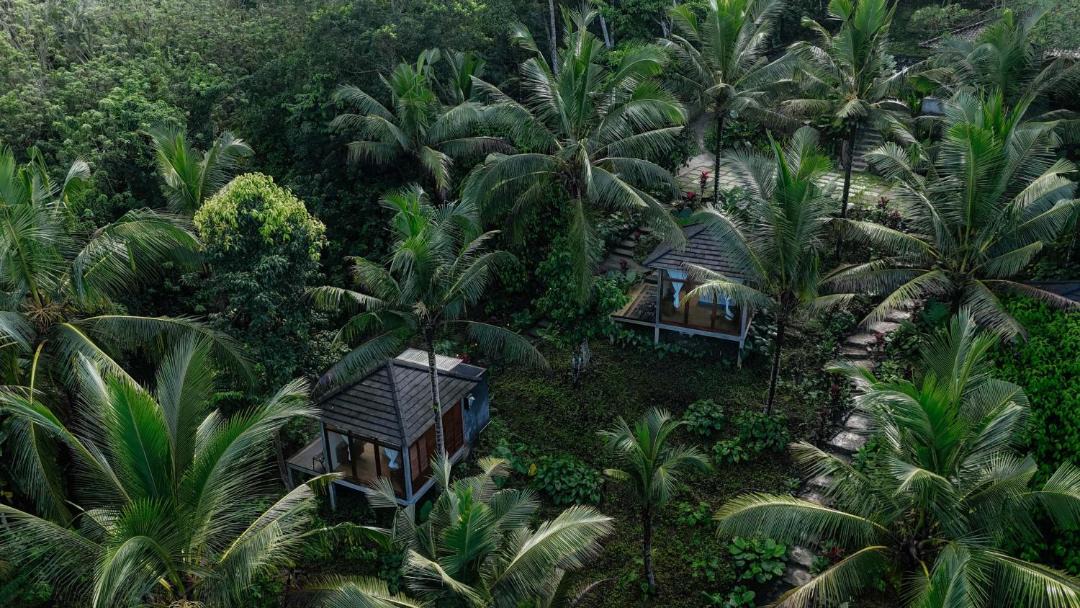 Photo of Others in East Selemadeg