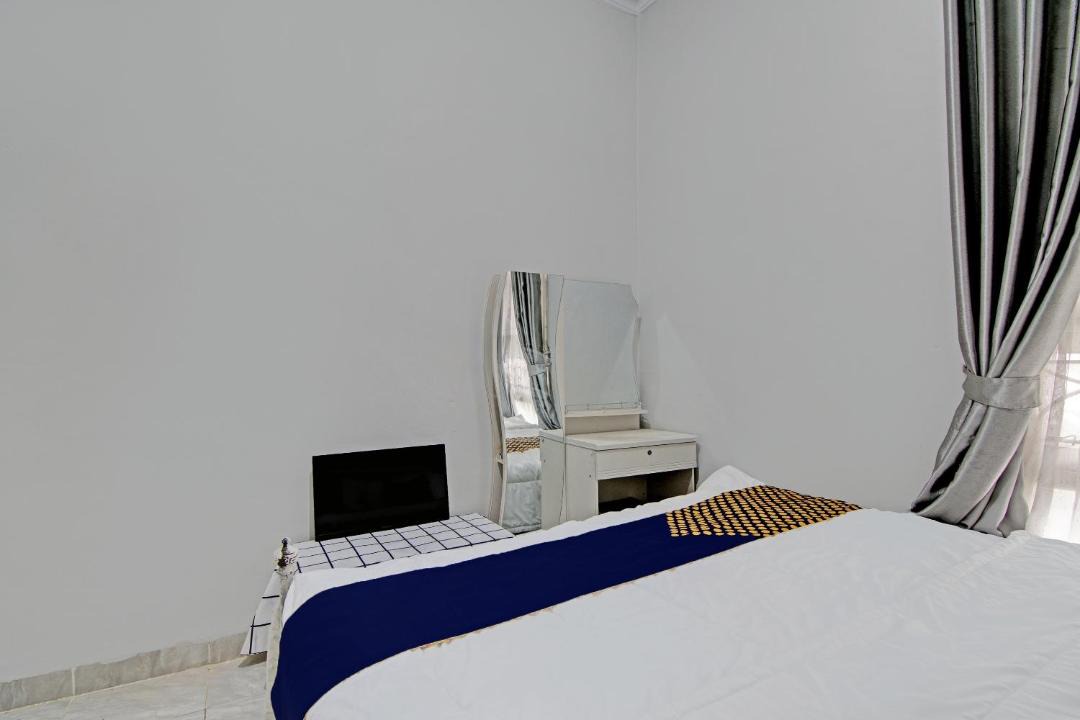 Photo of Bedroom in Pekanbaru