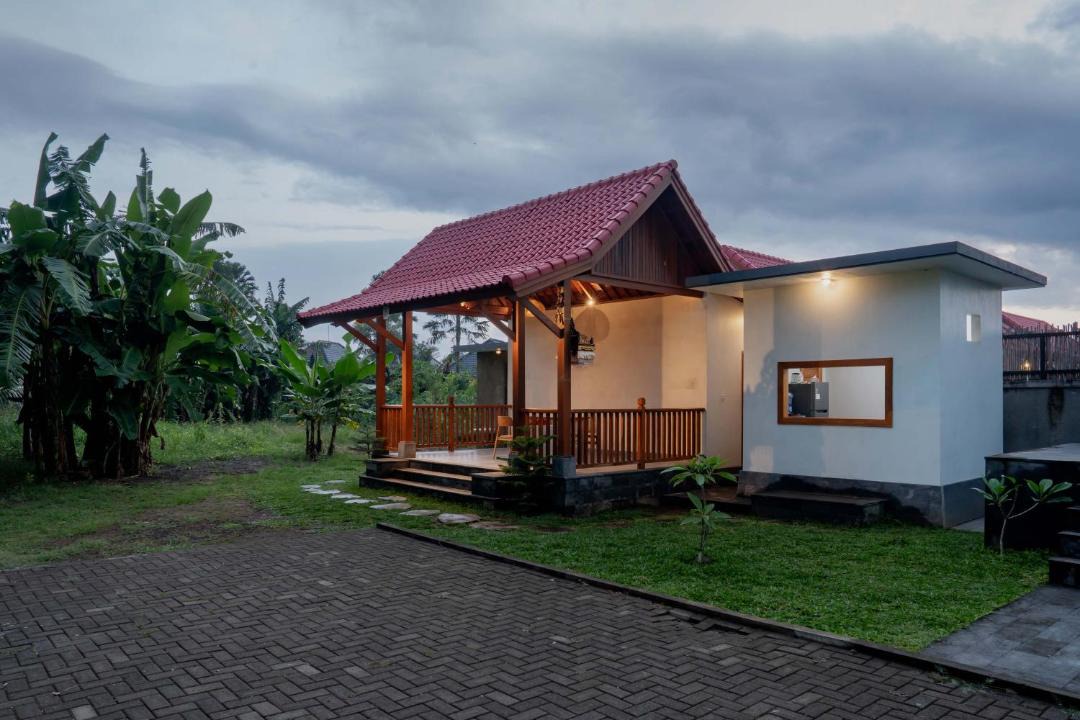 Photo of Others in Batuan