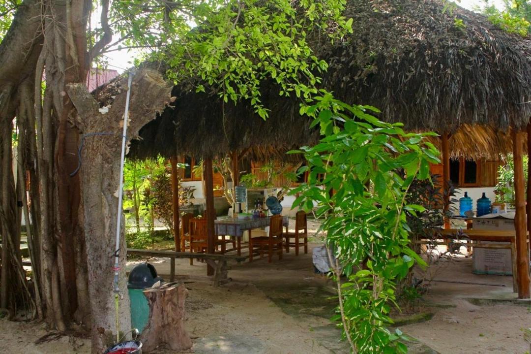 Photo of Others in Rote Island