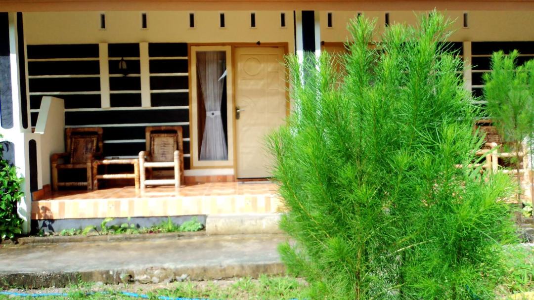 Photo of Buildings in Kecamatan Sembalun