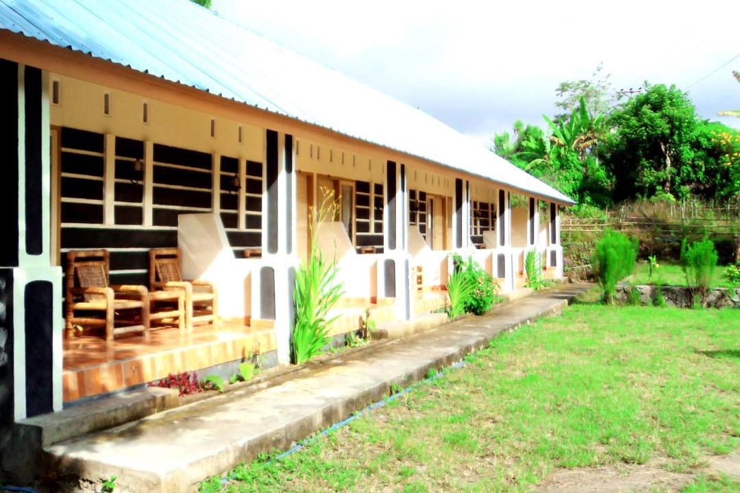 Photo of Buildings in Kecamatan Sembalun