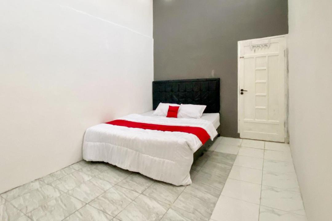Photo of Bedroom in Binjai