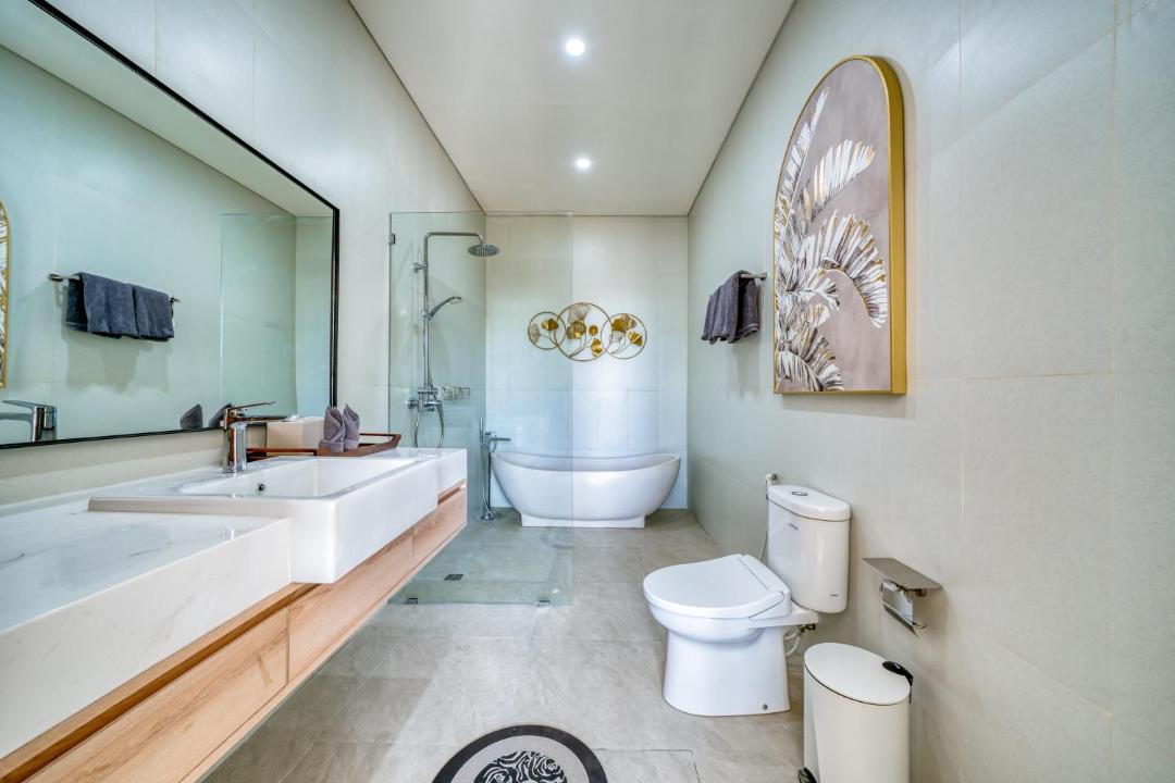 Photo of Bathroom in Sunset Road