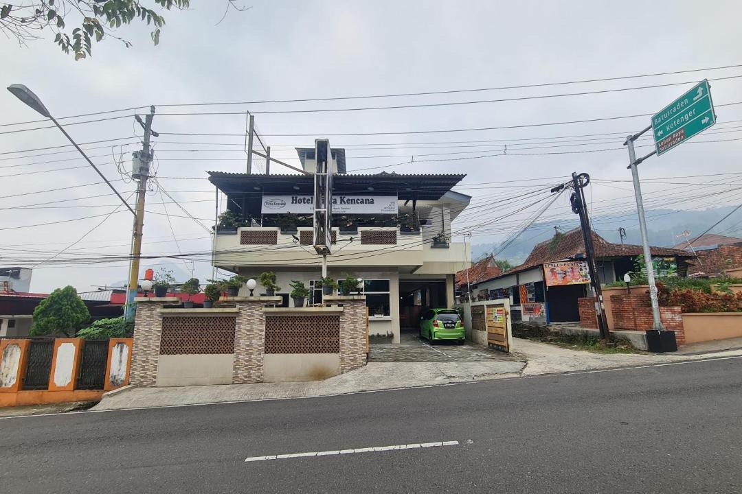 Photo of Others in Baturaden