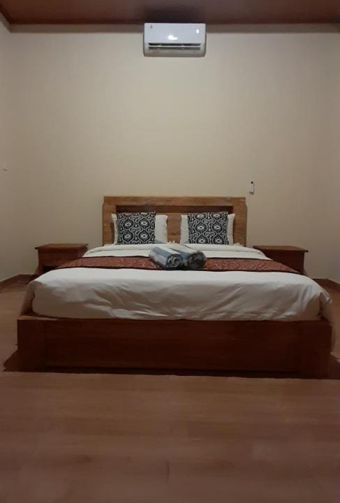 Photo of Bedroom in Keliki