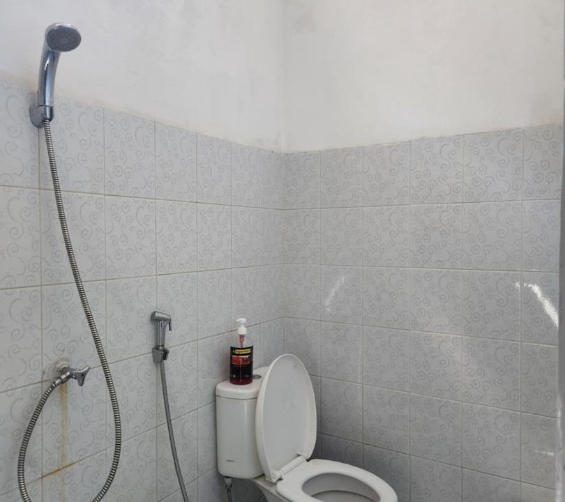 Photo of Bathroom in Waena