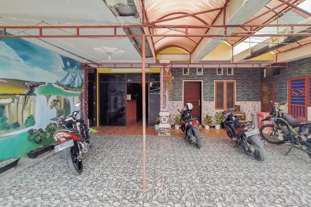 Photo of Others in Tolitoli