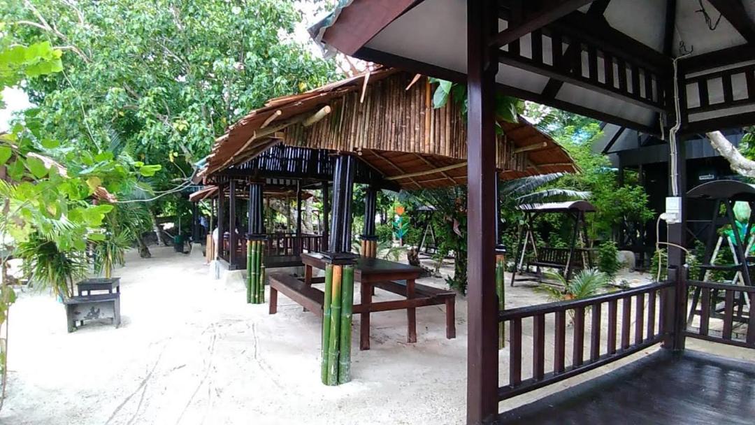 Photo of Others in Saonek
