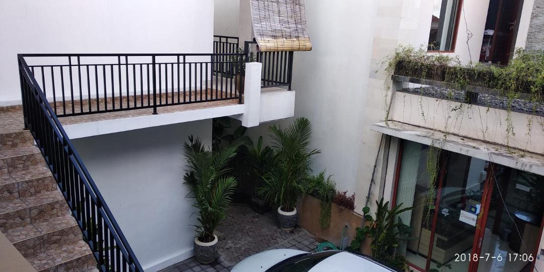 Photo of Patio Balcony in Downtown Kuta