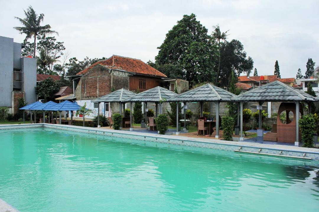 Photo of Others in Dago