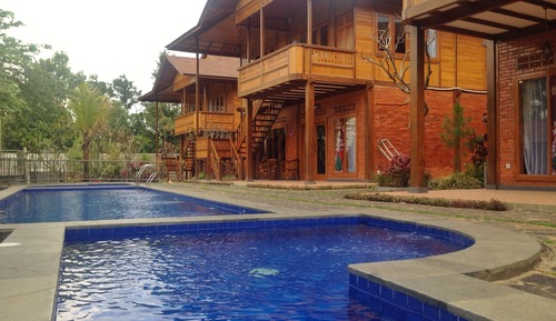 4 Bedroom Premier Villa