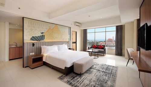 Executive Room